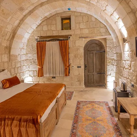 Hotel Chakra Special Caves *