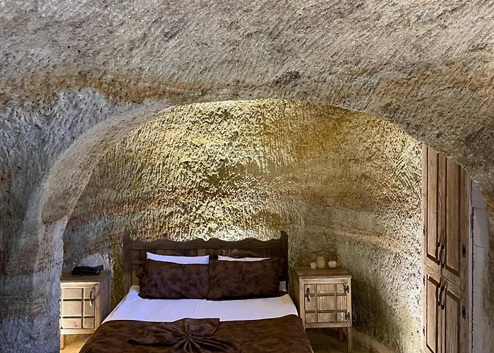 Chakra Special Caves Отель *