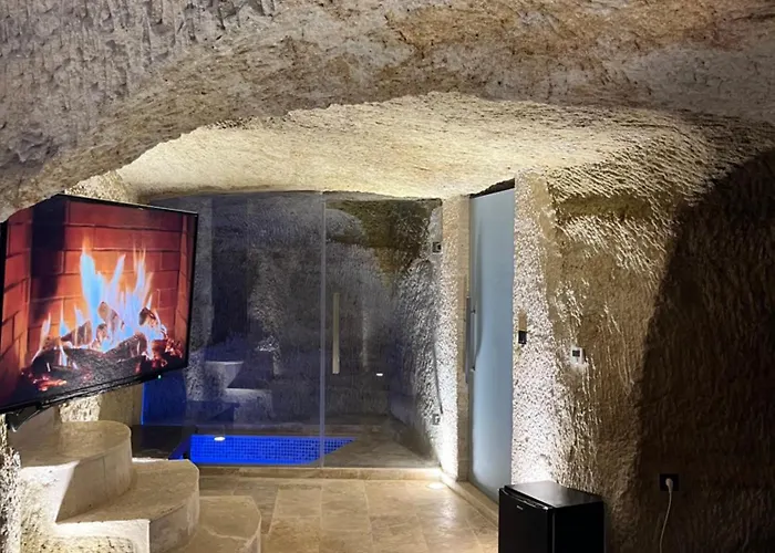 Отель Chakra Special Caves *