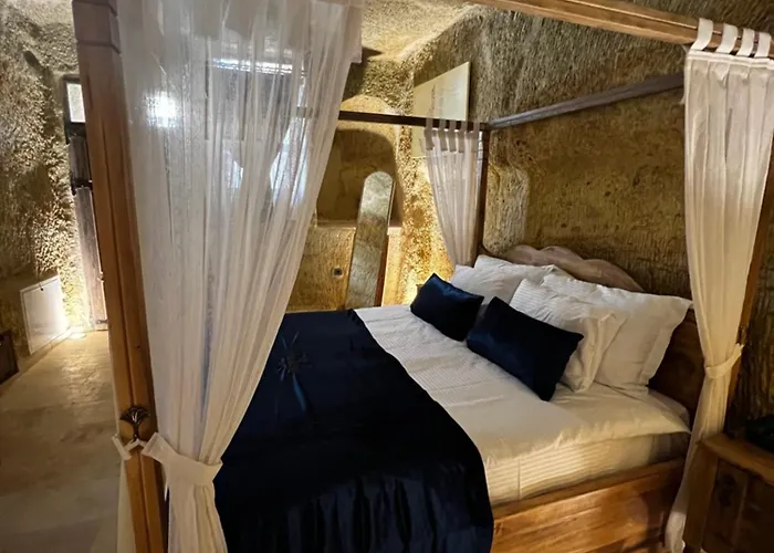 Chakra Special Caves Отель